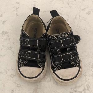 Converse all-star tennis shoes